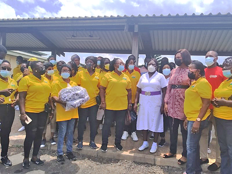 Read more about the article Ho Sisters Association donates to prison inmates, Ho Teaching Hospital
