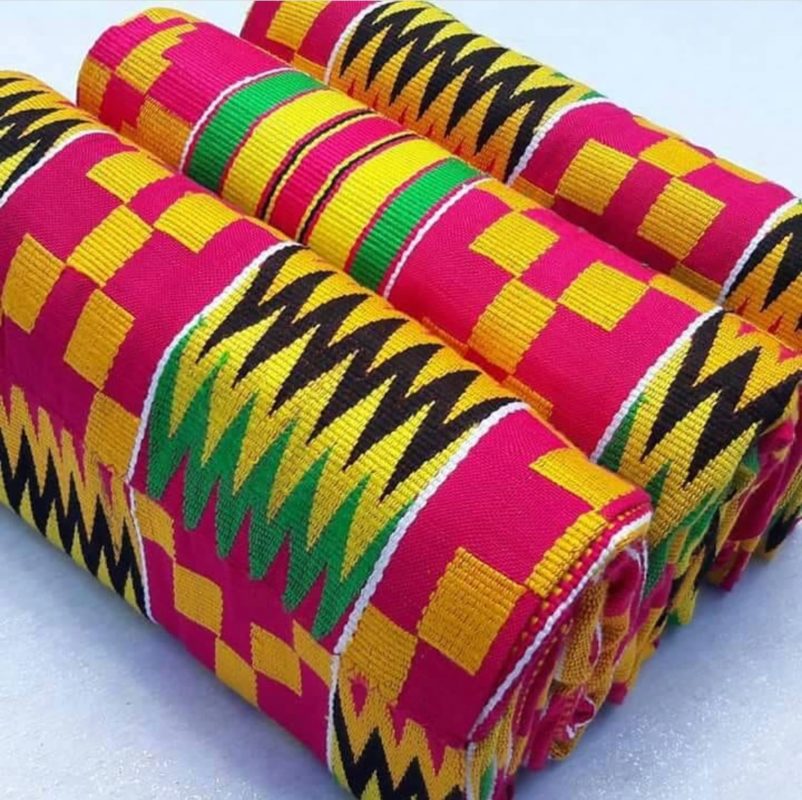 Read more about the article KENTE in PICTURES & Info about Ashanti Kente
