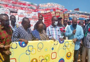 Read more about the article Mahama donates relief items to tidal waves victims