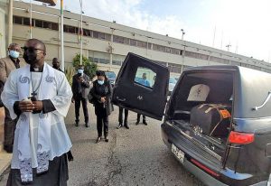 Read more about the article Foreign Minister receives mortal remains of the late Mrs Eudora Quartey-Koranteng