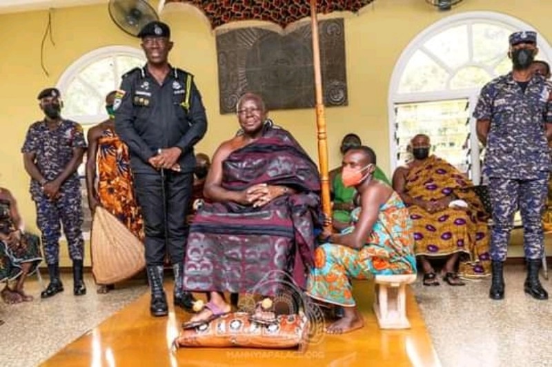Read more about the article Fight arms proliferation – Otumfuo to IGP