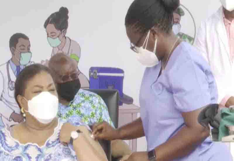 You are currently viewing Rebecca and I have not been sick from vaccine – Akufo-Addo urges all to take vaccines