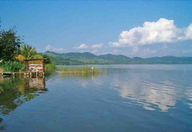 You are currently viewing Lake Bosomtwe, treasure to preserve