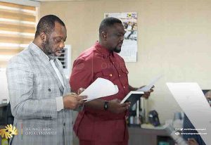 Read more about the article Energy Minister swears in new ECG MD; charges him to advance its course
