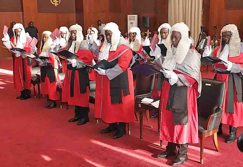Read more about the article Ten new justices of High Court sworn into office