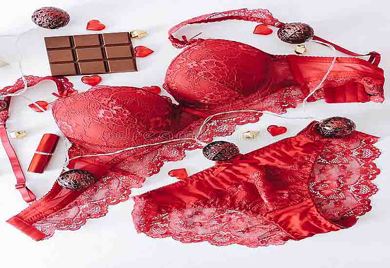 You are currently viewing Valentine’s Day: Men choose underwear for women over chocolate