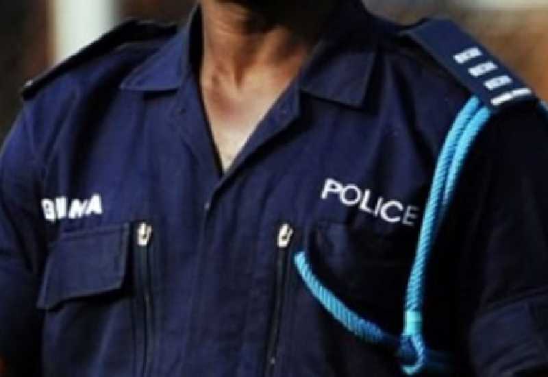 You are currently viewing Police Inspector robs Indian nationals of GHC700K, $56K, iphones and more