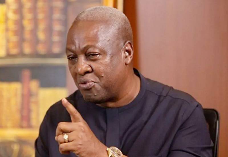You are currently viewing Former President Mahama criticizes fabricated wealth publications