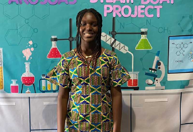 Read more about the article Girl, 16, establishes mobile laboratory for JHS