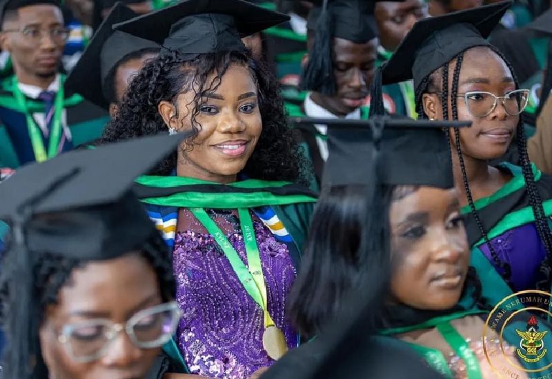 Read more about the article More females graduate from KNUST College of Health Sciences