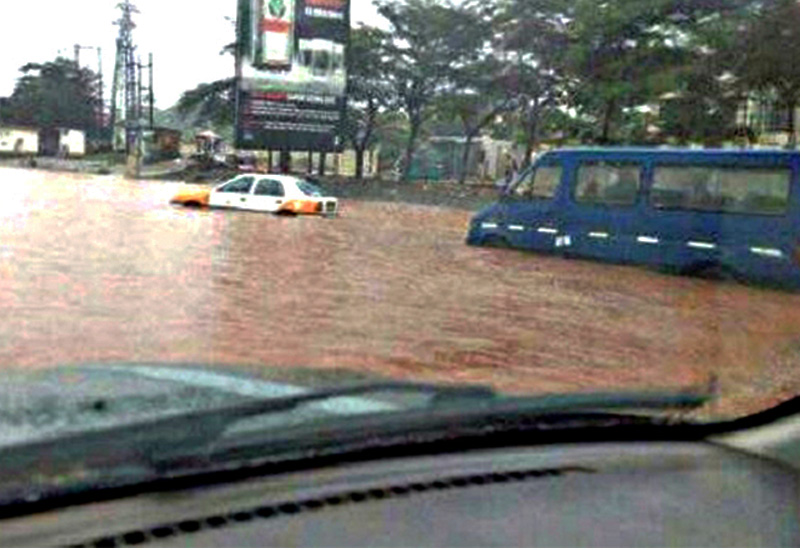 You are currently viewing A/R: Six persons in critical condition after floods caused buildings to cave in on them