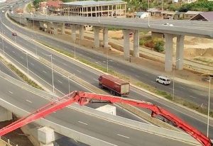 Read more about the article NRSA urges public to ensure compliance to signage on Pokuase Interchange