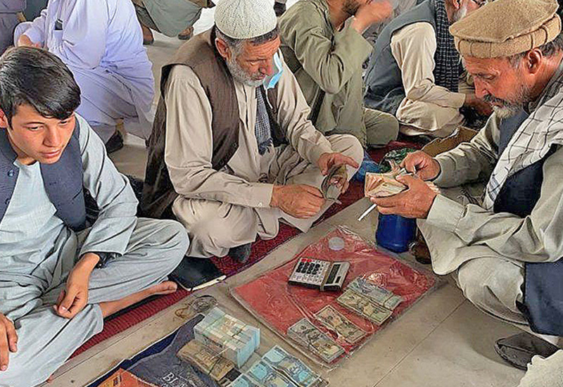 You are currently viewing Taliban bans foreign currencies in Afghanistan