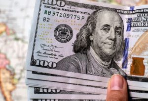 Read more about the article Top 10 African countries where citizens prefer to save dollars