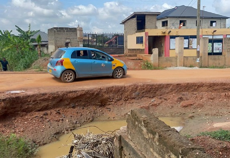 Read more about the article Abuakwa Isolated After Bridge Disaster