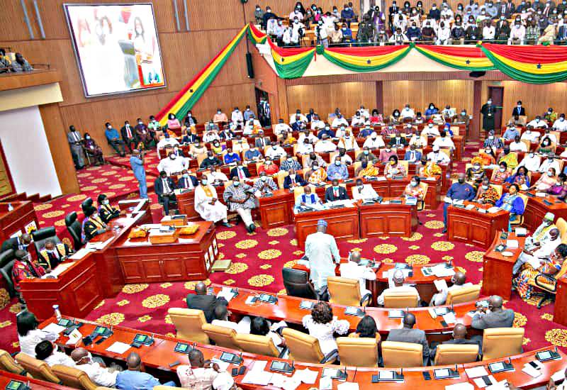 Read more about the article Parliament records a new case of coronavirus