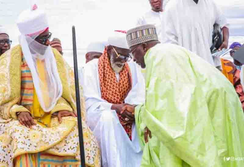 You are currently viewing Veep commissions Osman Nuhu Sharubutu Central Mosque, School Complex