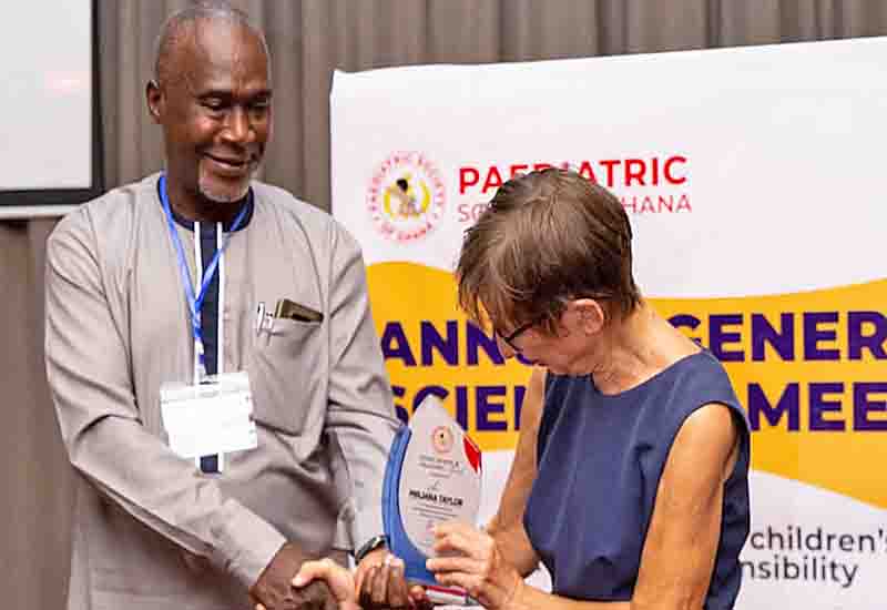 You are currently viewing Paediatric Society of Ghana honours distinguished members