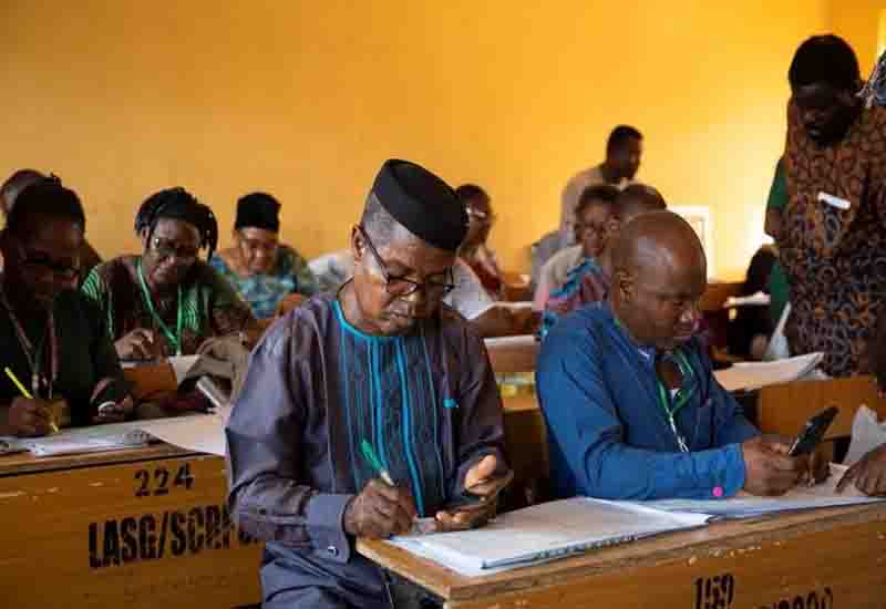 You are currently viewing Nigeria’s electoral commission starts announcing state wide results