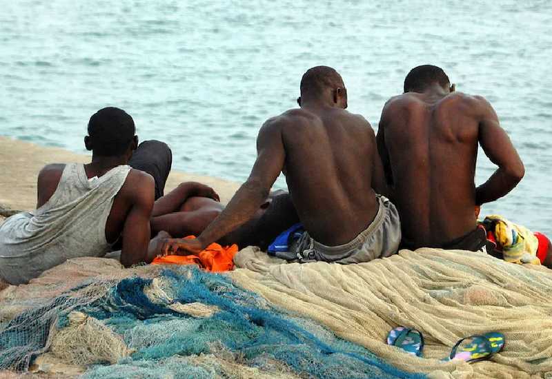 You are currently viewing Teshie, Jamestown, Chorkor fishermen pray for premix fuel to go fishing